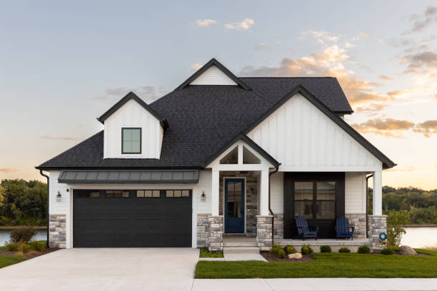 Best Roof Leak Repair  in Farmingdale, NY